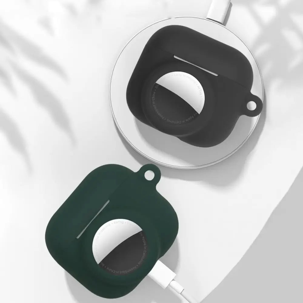 AirPods 3 Silikonikotelo AirTag Pidikkeellä - Vihreä